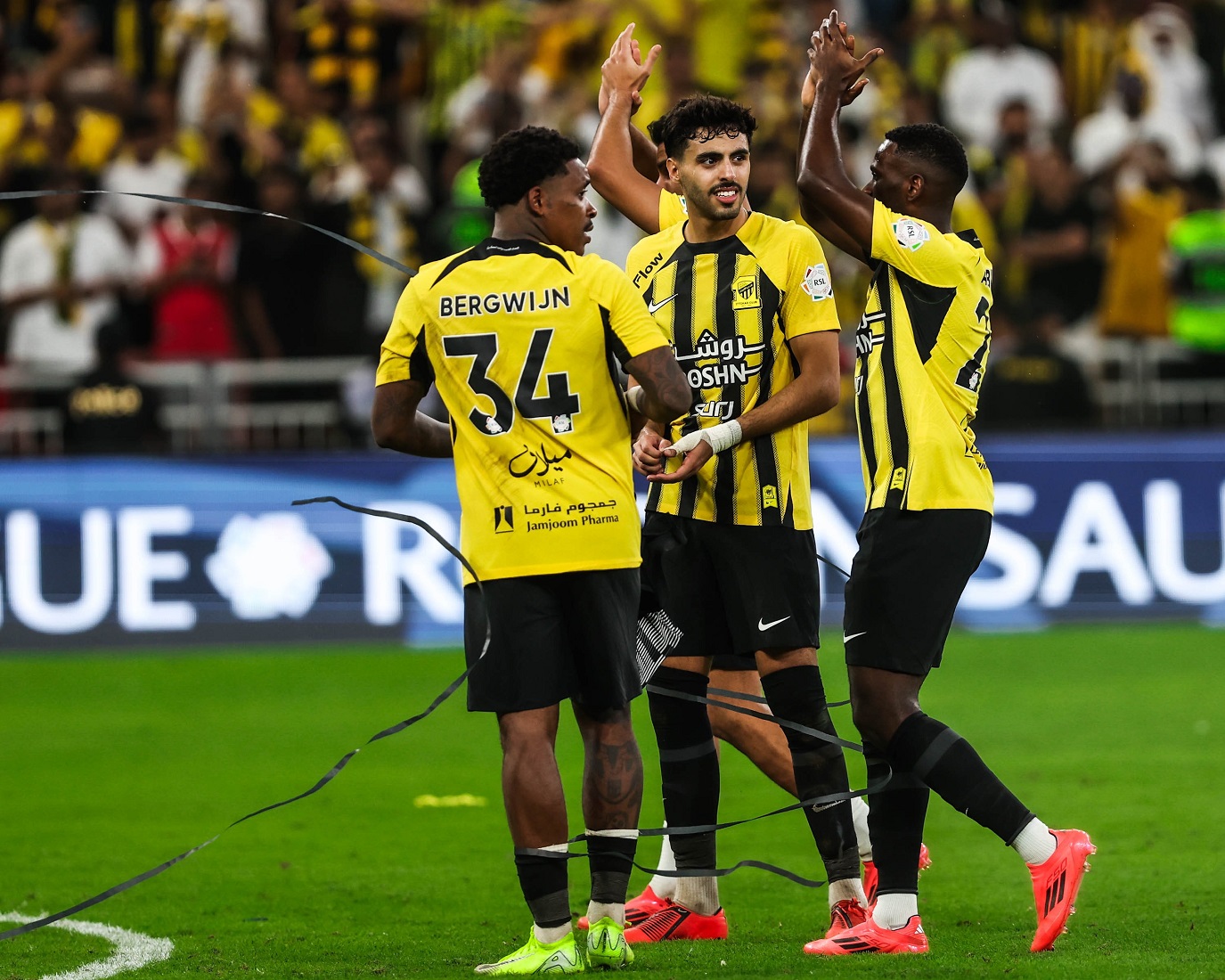 القنوات الناقلة لمباراة الاتحاد و الوحدة الاماراتى ابطال اسيا